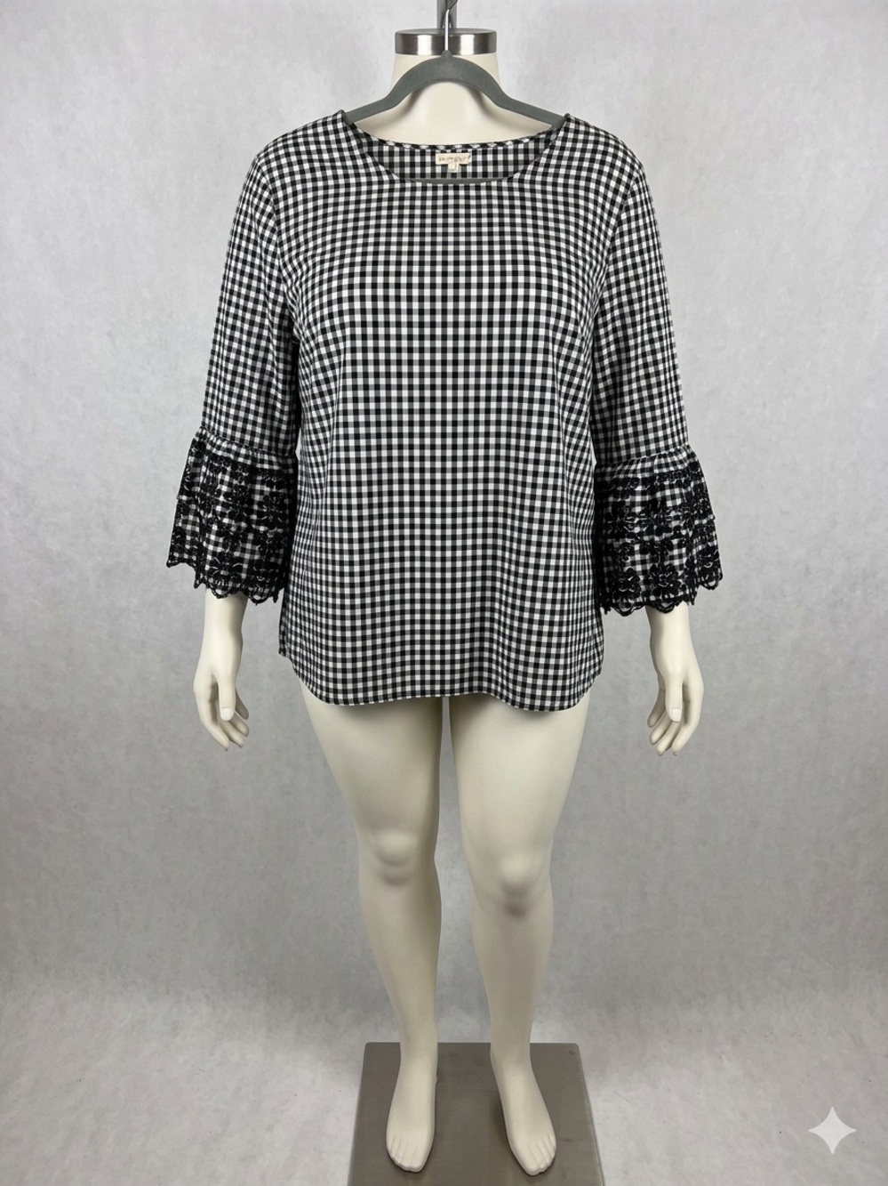 Jennifer & Grace Women’s Plus 2X Black White Gingham Lace 3/4 Blouse
